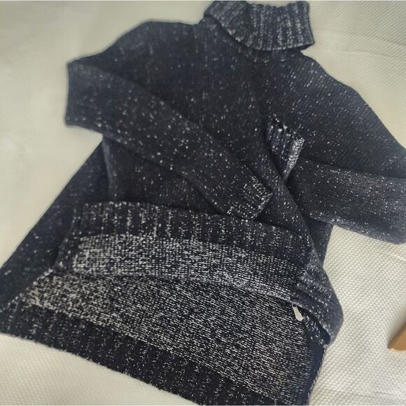 Vince silk and wool blend turtleneck semicrop sweater - Picture 10 of 13